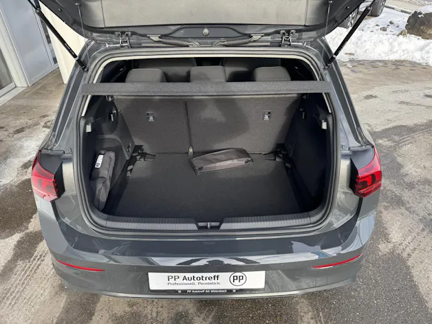 VW Golf 1.5 e TSI mHEV Basis DSG