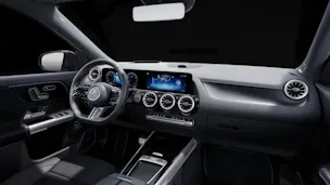 MERCEDES-BENZ GLA 200 7G-DCT