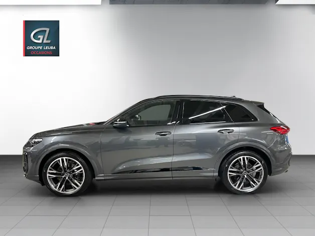 AUDI SQ5 TFSI quattro S-tronic