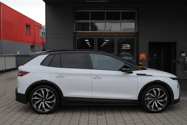 SKODA Elroq 85x Sportline 4x4