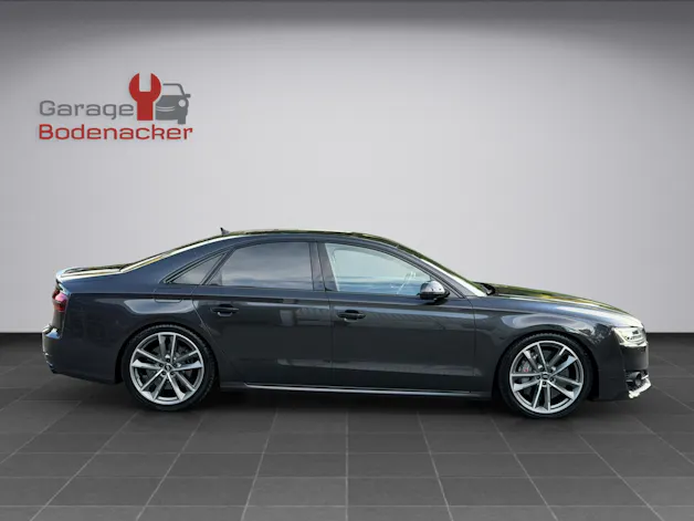AUDI S8 4.0 TFSI V8 plus quattro tiptronic * 605 PS * Facelift * Carbon Paket * Standheizung *