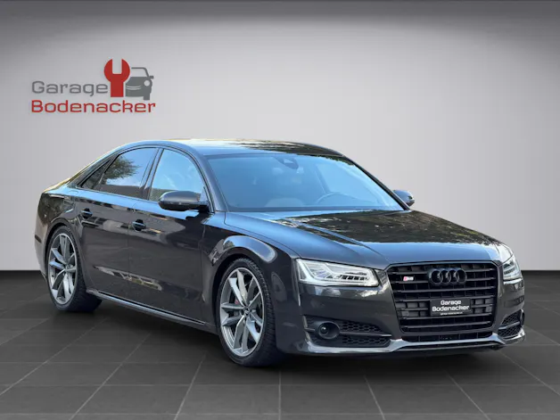 AUDI S8 4.0 TFSI V8 plus quattro tiptronic * 605 PS * Facelift * Carbon Paket * Standheizung *