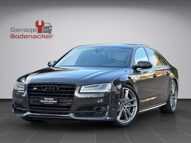 AUDI S8 4.0 TFSI V8 plus quattro tiptronic * 605 PS * Facelift * Carbon Paket * Standheizung *