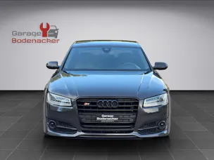 AUDI S8 4.0 TFSI V8 plus quattro tiptronic * 605 PS * Facelift * Carbon Paket * Standheizung *