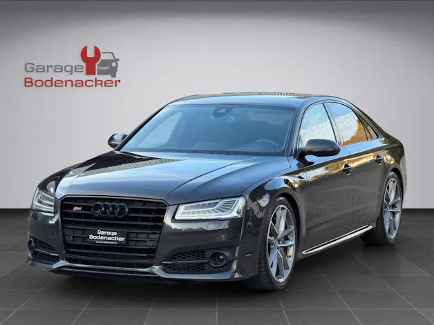 AUDI S8 4.0 TFSI V8 plus quattro tiptronic * 605 PS * Facelift * Carbon Paket * Standheizung *