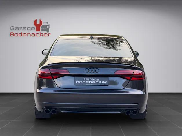AUDI S8 4.0 TFSI V8 plus quattro tiptronic * 605 PS * Facelift * Carbon Paket * Standheizung *