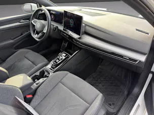 VW Golf VIII 1.5 eTSI Edition 50 DSG