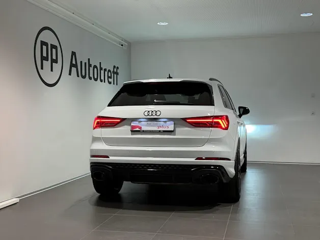 AUDI RS Q3 2.5 TFSI quattro S tronic