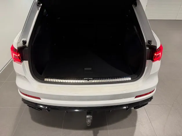 AUDI RS Q3 2.5 TFSI quattro S tronic