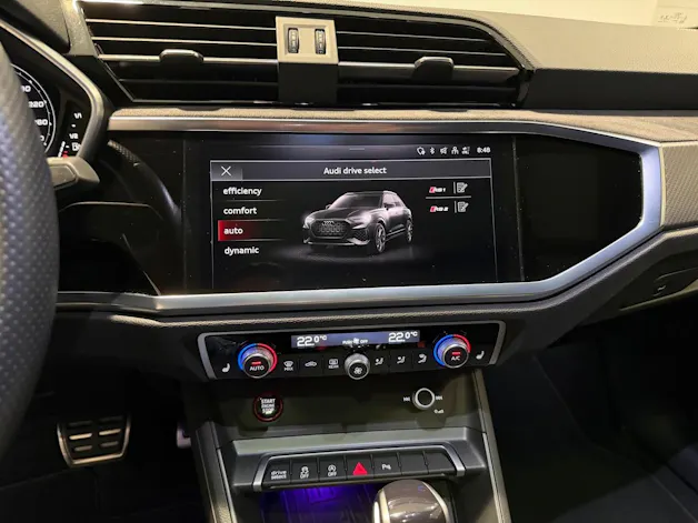 AUDI RS Q3 2.5 TFSI quattro S tronic