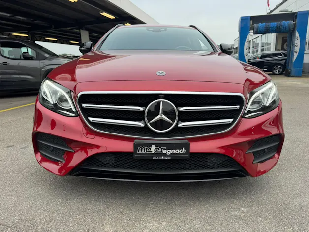 MERCEDES-BENZ E 220 d AMG Line 4Matic 9G-Tronic