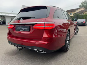 MERCEDES-BENZ E 220 d AMG Line 4Matic 9G-Tronic