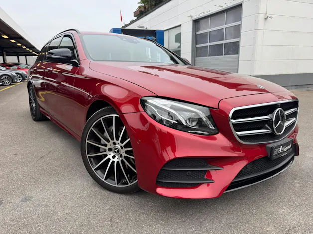 MERCEDES-BENZ E 220 d AMG Line 4Matic 9G-Tronic