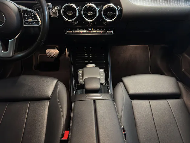 MERCEDES-BENZ B 250 e Progressive