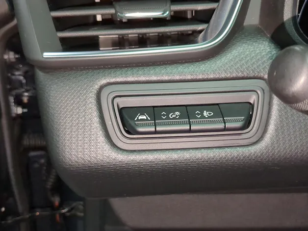RENAULT Clio 1.6 E-Tech Intens