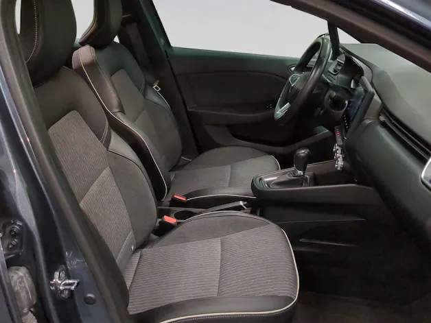 RENAULT Clio 1.6 E-Tech Intens