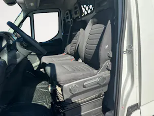 IVECO 35C18V Kasten