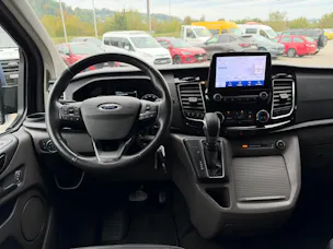 FORD Tourneo Custom 320 L1H1 Sport A