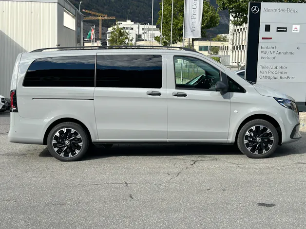 MERCEDES-BENZ Vito 116 CDI Lang Tourer 9G-Tronic 4M Pro