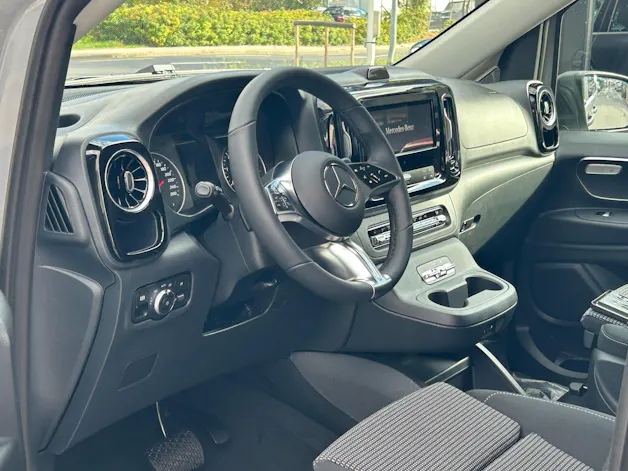 MERCEDES-BENZ Vito 116 CDI Lang Tourer 9G-Tronic 4M Pro