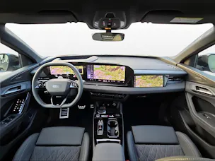 AUDI Q6 e-tron quattro