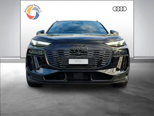 AUDI Q6 e-tron quattro