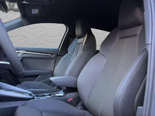 AUDI A3 Sportback TFSI 110 kW Attraction S tronic