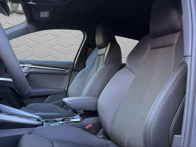 AUDI A3 Sportback TFSI 110 kW Attraction S tronic