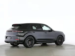 PORSCHE Cayenne E-Hybrid Black Edition
