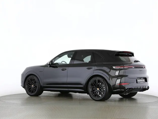 PORSCHE Cayenne E-Hybrid Black Edition