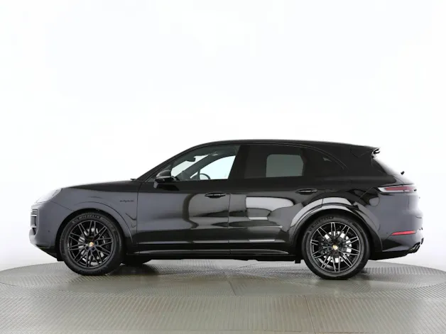 PORSCHE Cayenne E-Hybrid Black Edition