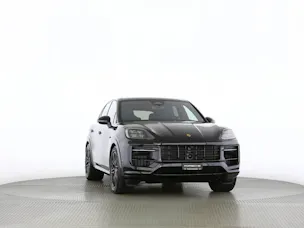 PORSCHE Cayenne E-Hybrid Black Edition