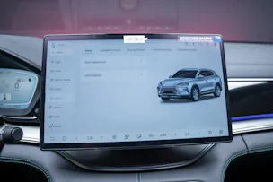 BYD Seal U DM-i Design AWD Seal U DM-i Design AWD / Panorama / Head-Up Display / 360 Kamera