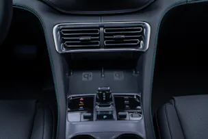 BYD Seal U DM-i Design AWD Seal U DM-i Design AWD / Panorama / Head-Up Display / 360 Kamera