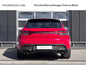 PORSCHE Macan T