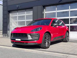 PORSCHE Macan T