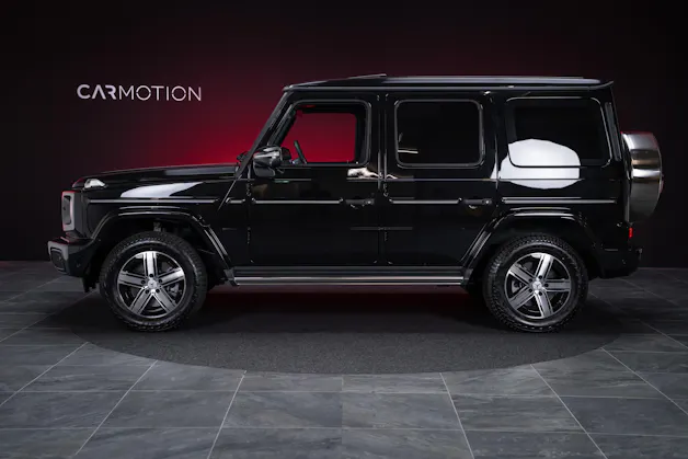 MERCEDES-BENZ G 450 d AMG Line / Burmester / Schiebedach / 360° Kamera