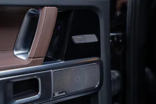 MERCEDES-BENZ G 450 d AMG Line / Burmester / Schiebedach / 360° Kamera
