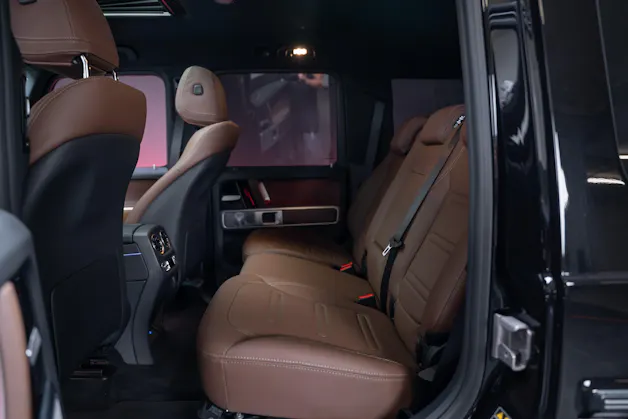 MERCEDES-BENZ G 450 d AMG Line / Burmester / Schiebedach / 360° Kamera