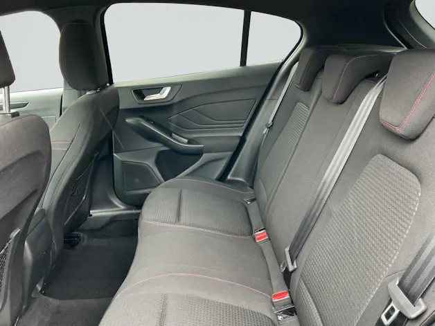 FORD Focus 1.0 Ecoboost ST-Line Automat