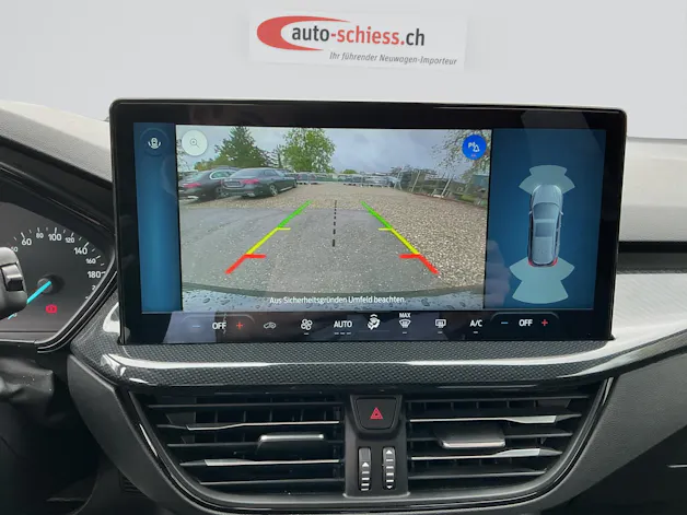 FORD Focus 1.0 Ecoboost ST-Line Automat