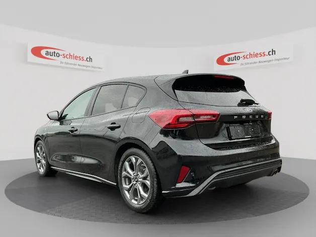 FORD Focus 1.0 Ecoboost ST-Line Automat
