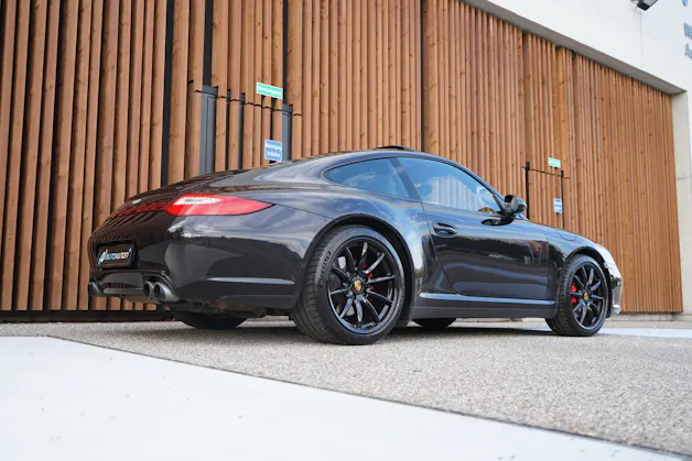 PORSCHE 911 CARRERA 4S PDK BLACK l 385 PS