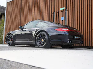 PORSCHE 911 CARRERA 4S PDK BLACK l 385 PS
