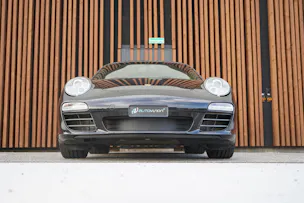 PORSCHE 911 CARRERA 4S PDK BLACK l 385 PS