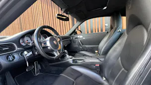 PORSCHE 911 CARRERA 4S PDK BLACK l 385 PS