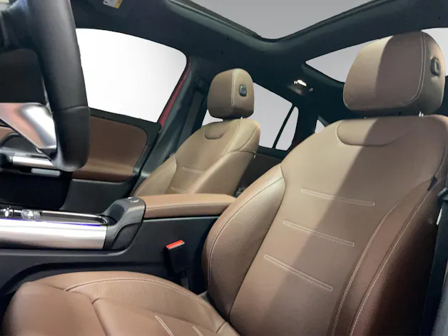 MERCEDES-BENZ GLA 250 e EQ Star 8G-DCT