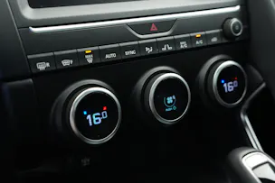 Jaguar E-Pace 2.0d D150 S AWD Automatik