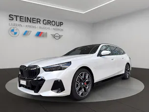 BMW 530e xDrive Touring M Sport Pro Steptronic