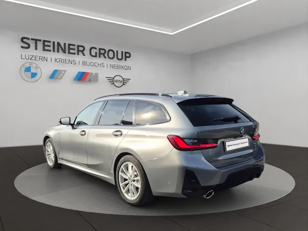 BMW 320d xDrive 48V Touring Steptronic M Sport